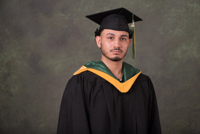 College graduation photoshoot